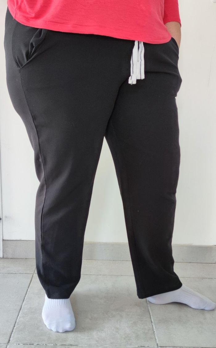 Pantalon noir U Collection T50 femme 🖤 - photo numéro 7