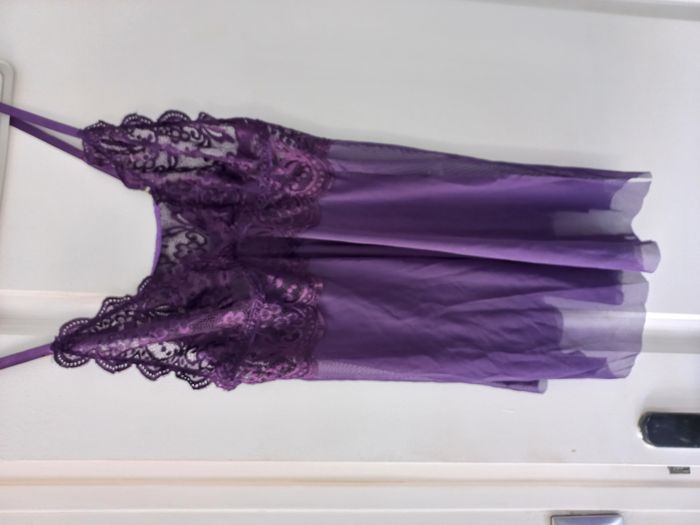 déshabilé violet taille XL - photo numéro 3