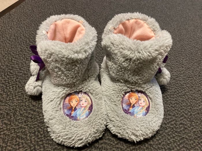 Chaussons chauds Reine des neiges 27