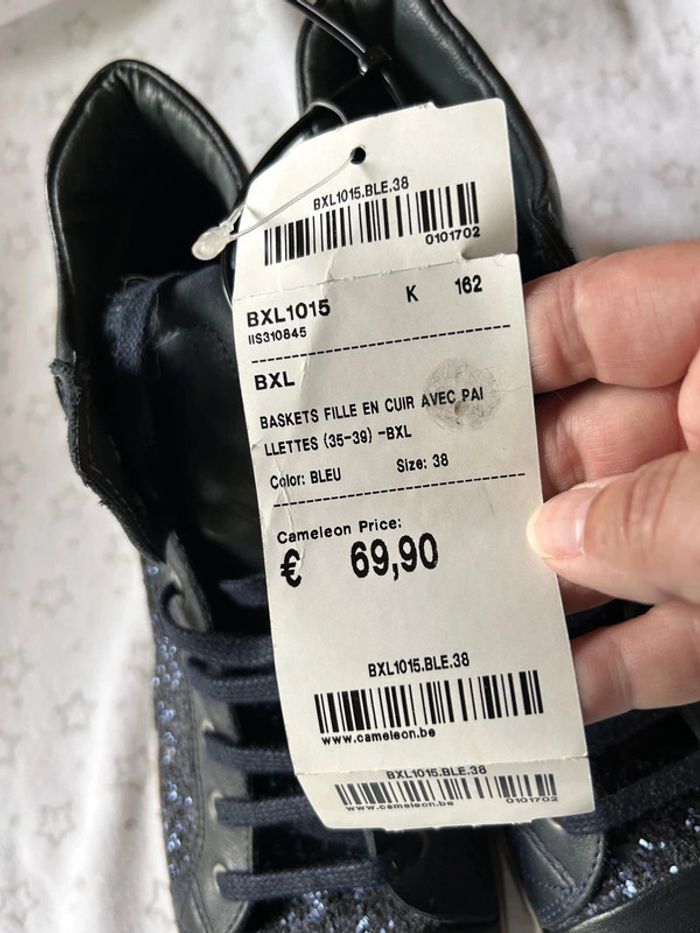 Baskets en cuir bleu 38 neuves - photo numéro 8