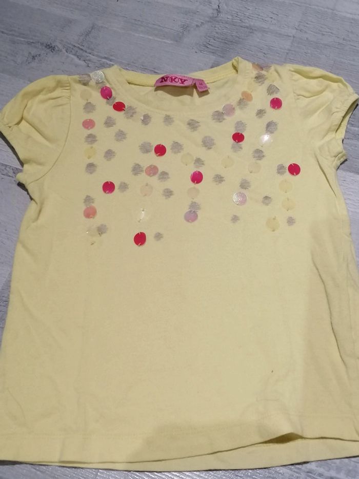 Thee shirt T 4 ans 👕