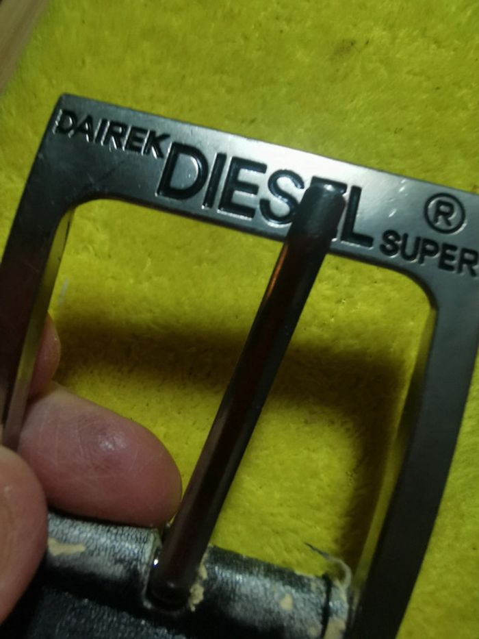 Centure Diesel taille 148 cm en bon etat - photo numéro 3