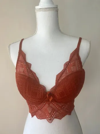 soutiens-gorge en dentelle - 90A