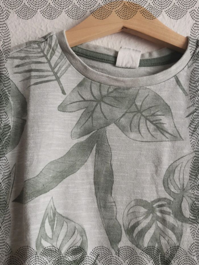 T shirt Hema 5/6 ans - photo numéro 3