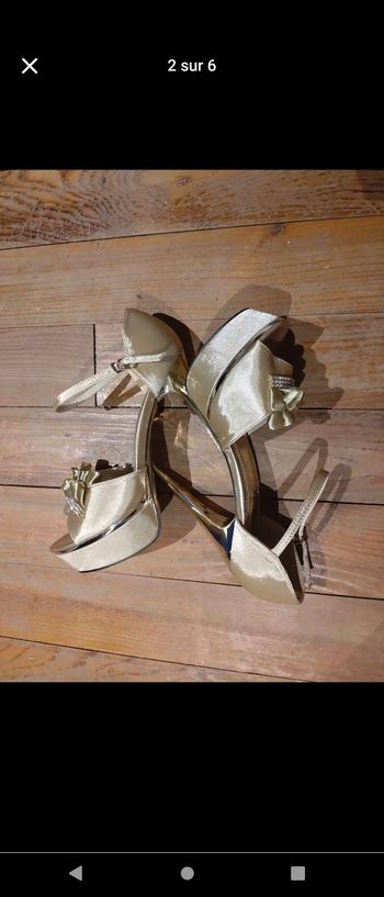 Chaussures dorées Renato nucci