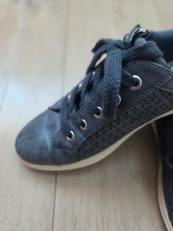 Baskets bleu gris T38 - photo numéro 2