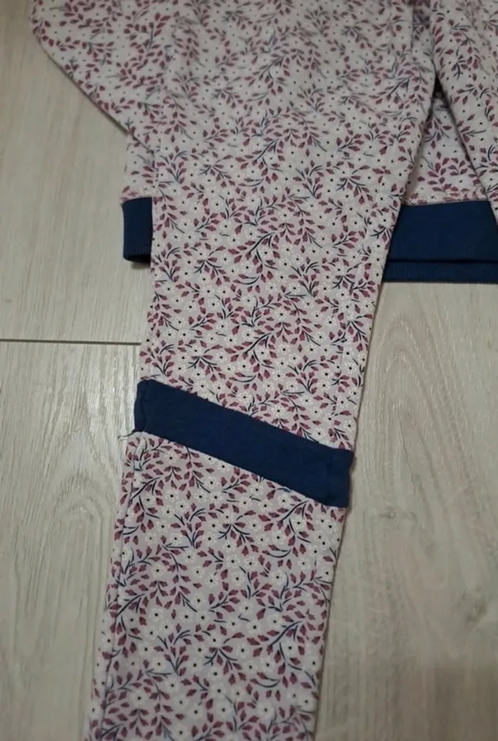 Tenue de sport 9A - photo numéro 5