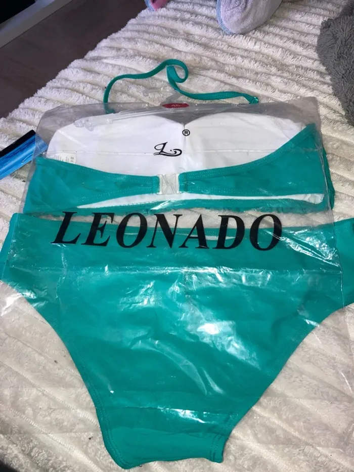 Maillot de bain vert 2 pce T.46 - photo numéro 3