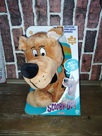 Peluche marionnette parlante Scooby-Doo