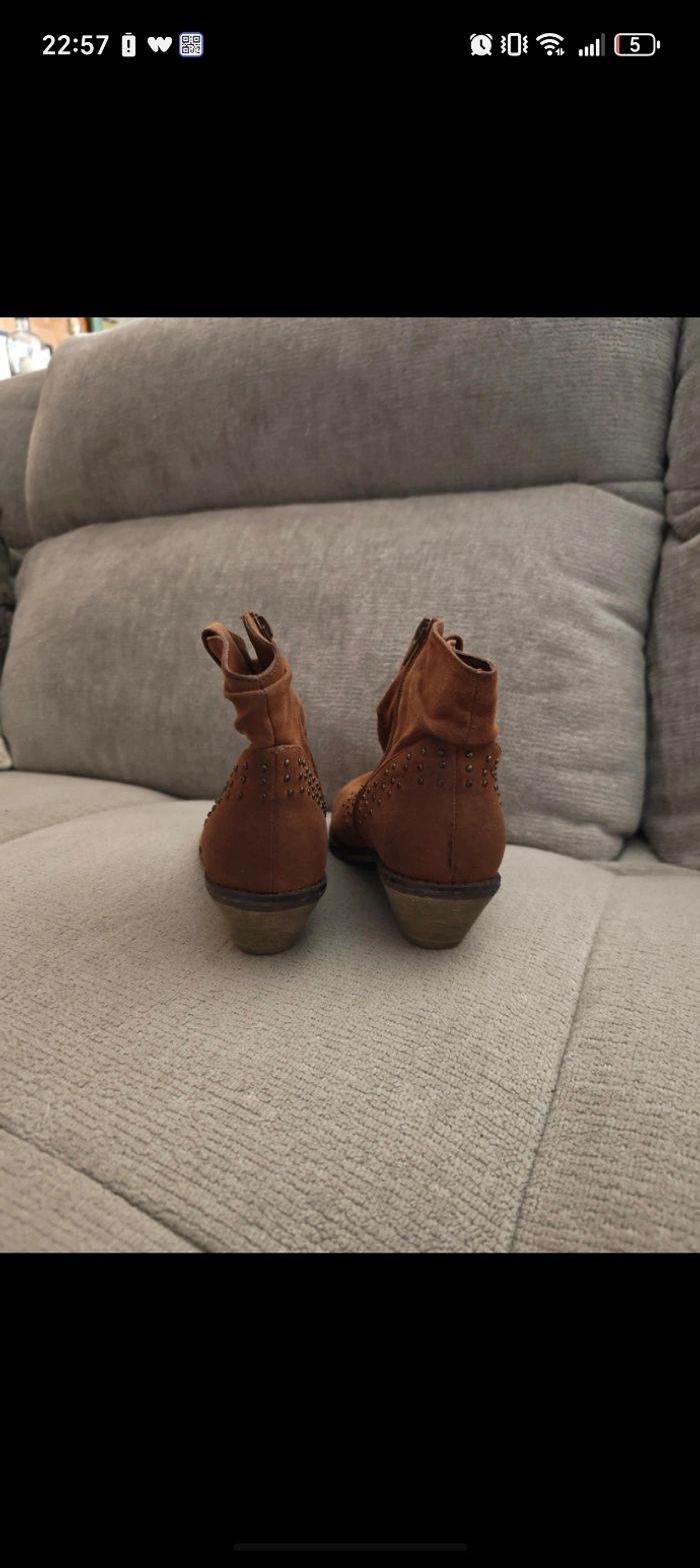 Bottines camel cloutées MOA neuves – T37 – style western - photo numéro 4