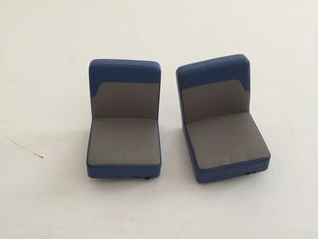 Lot x2 sièges avant pièce détachée miniature Peugeot 203 1954 Solido 1/18 #A38