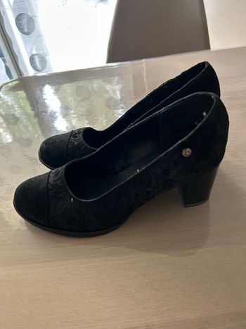 Chaussures noir à talon t37