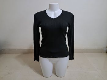 pull noir col rond Taille M Classic Winter N § B Neuf