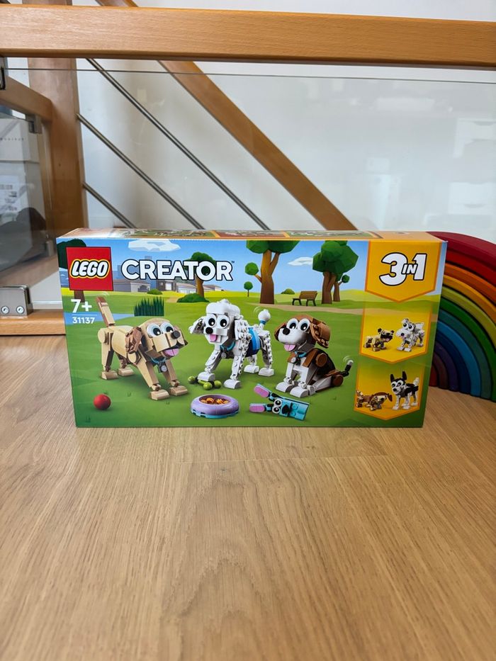 Lego creator 31137