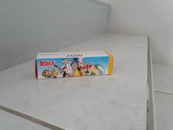 Petit rouleau d'activités et coloriage Astérix Neuf LY