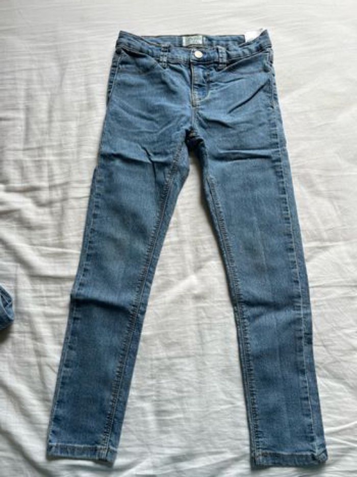 Lot de jeans et leggings