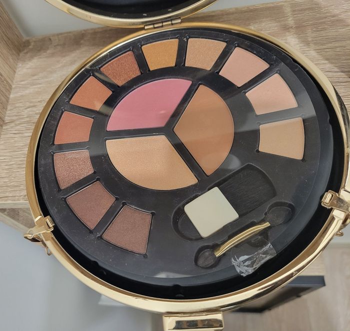 Palette de maquillage Minaudiere - photo numéro 4