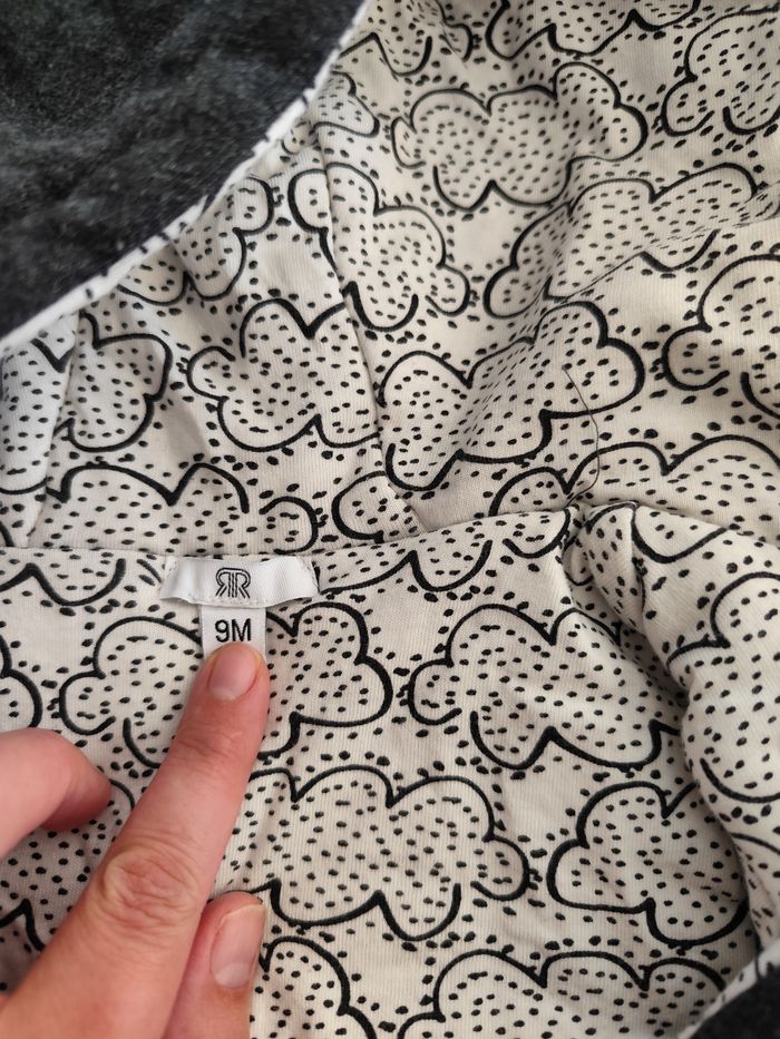 Vends veste épaisse bébé 9 mois - photo numéro 3