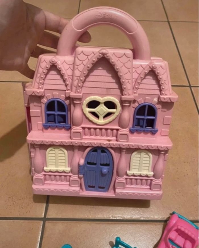 Maison transportable de Minnie - vintage