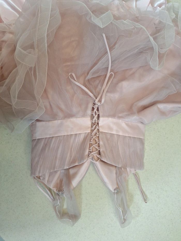 Superbe robe rose claire poudré avec écharpe tule - photo numéro 8