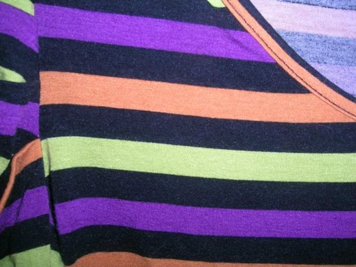 tee-shirt rayé 4 couleurs manches gigot "comme une femme" T.4 - photo numéro 5