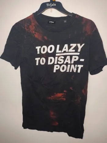 T-shirt taille S diesel très bon état