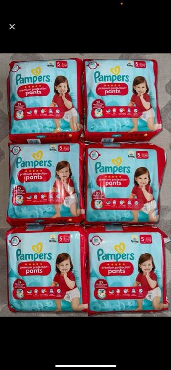 6 paquets de couches Pampers taille 5