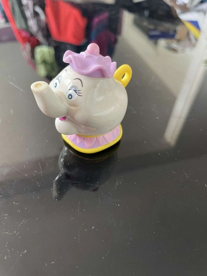 Figurine Vintage Sanovar La Belle et la Bête McDonald’s 1992