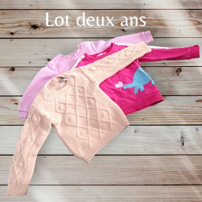 Lot de 3 hauts fille 2 ans 👕✨