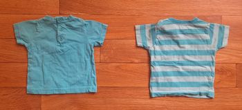 Lot de 2 t shirts bleus  manches courtes 3 mois