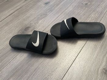 Nike Kawa noir taille 29,5