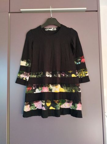 Robe Desigual 3/4 ans