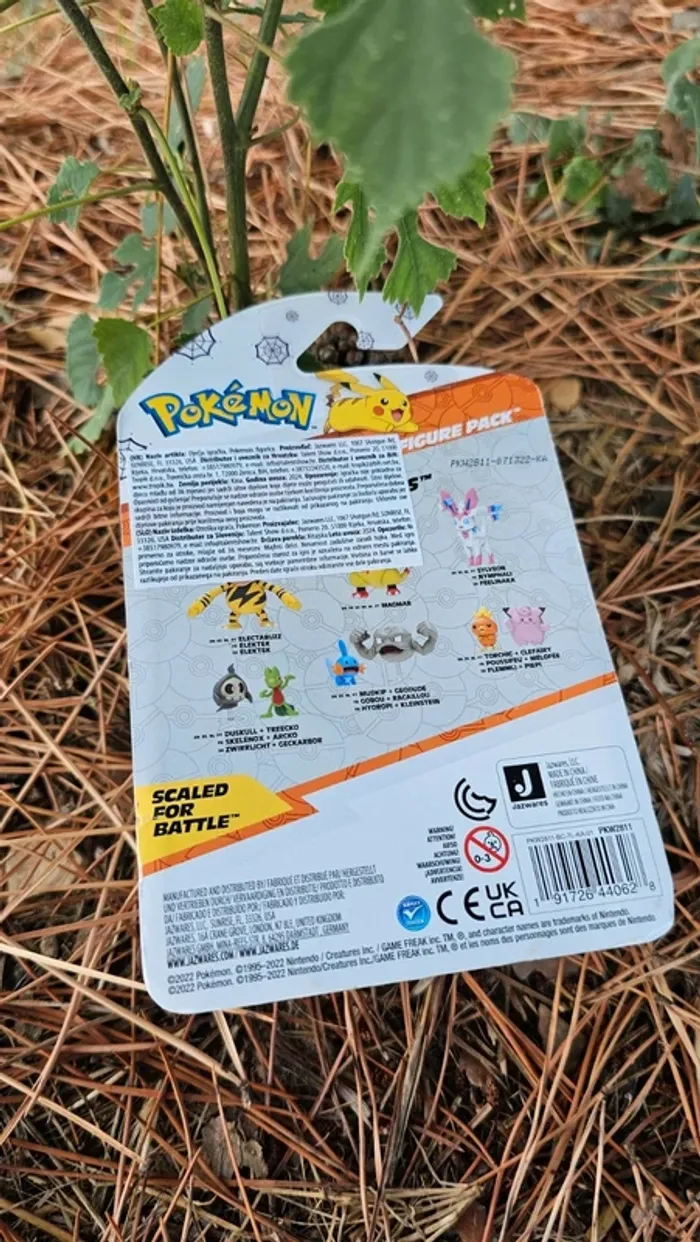 Super figurine Pokemon Nintendo pikachu halloween et bacabouh - photo numéro 3