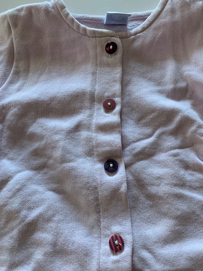 Lot 2  gilets 18 mois - photo numéro 4