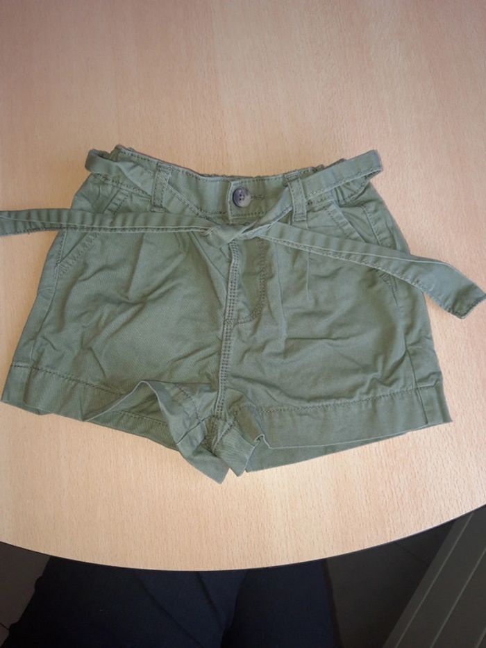 Short 4 ans