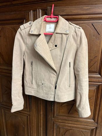 Veste en cuir nude Mango