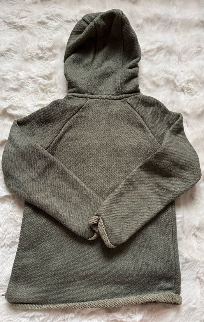 👕pull à capuche - garçon 6 ans - Kiabi - kaki - bon état - photo numéro 7