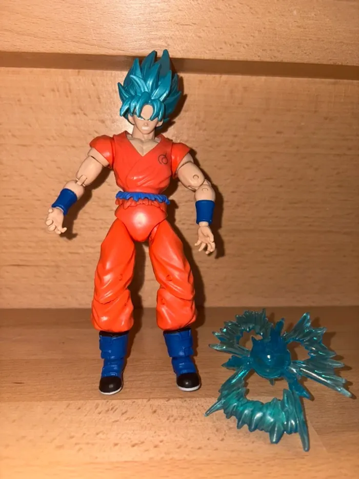 Bandai Dragon Ball Flash Series Super Saiyan Blue Goku