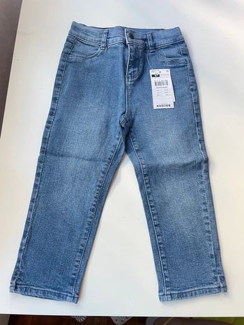 Pantacourt neuf 10 ans Gemo