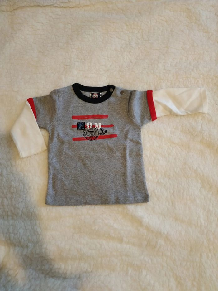 2 t-shirts Ernest NEUFS