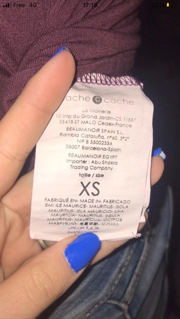 Haut bordeau 👚 - photo numéro 3