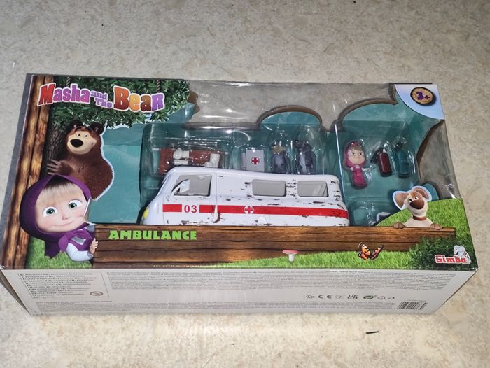 Playset Ambulance - Masha et Michka neuf introuvable
