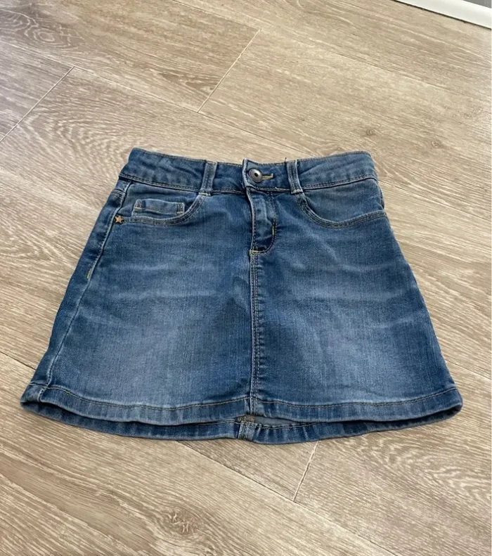 Jupe en jean verbaudet taille 6 ans