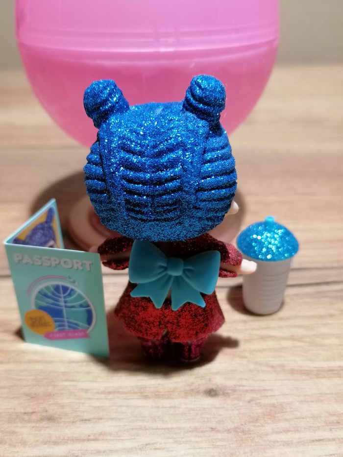 Poupée LOL World Travel - photo numéro 2