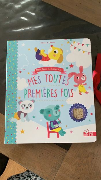 Livre de naissance mes toutes premières fois