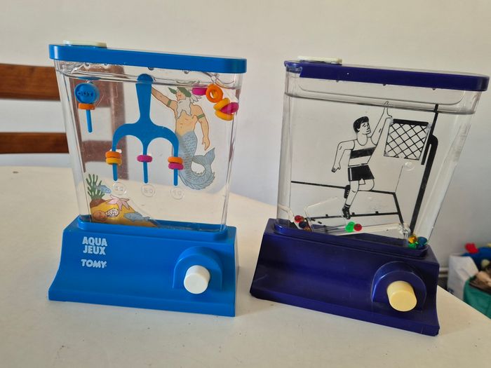 Lot 2 water games tomy aqua jeux tomy