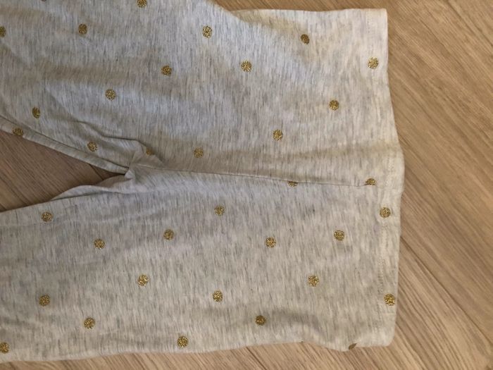 Pantalon fille legging fin ou pyjama h&m 8 9 ans - photo numéro 3