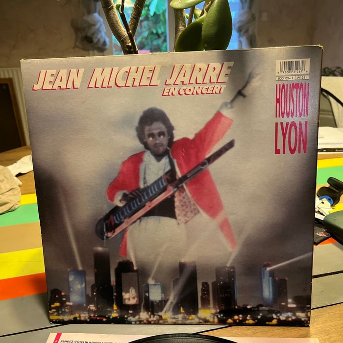 Vinyle 33 t Jean Michel Jarre - photo numéro 2