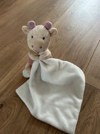 Doudou mouchoir girafe doudou et compagnie