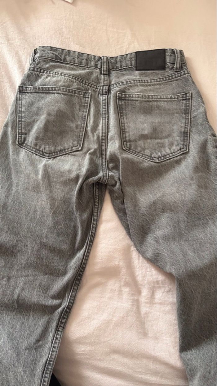 Jean gris pull&bear taille 34 - photo numéro 5